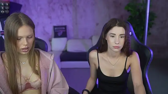 Selena_Glow Chat XXX in diretta