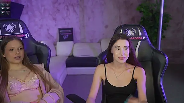 Selena_Glow: вебкам-шоу