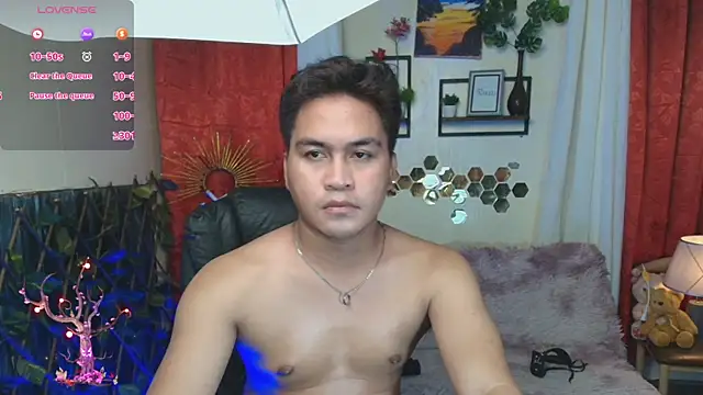 Show modela Asian_jayeel na web-kameri