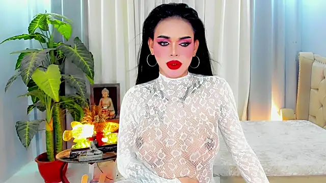 MochaliciousTransOnTop Pertunjukan Webcam