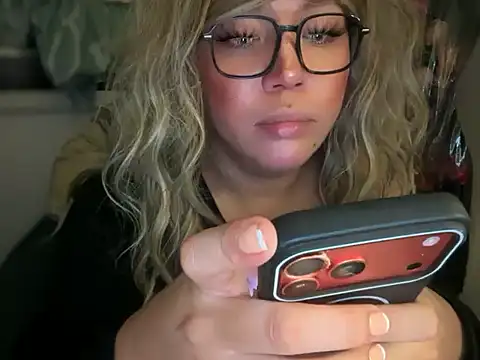 Show modela caligirlnikita na web-kameri