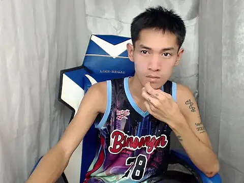 XXX chat uživo modela riks_tyler