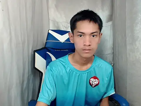 riks_tylerのウェブカメラショー