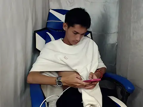 riks_tyler Pertunjukan Webcam