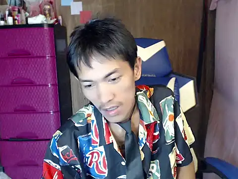 riks_tylerのウェブカメラショー