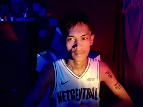 riks_tyler Pertunjukan Webcam