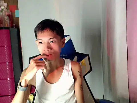 riks_tyler Show Webcam