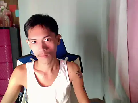 riks_tyler Pertunjukan Webcam