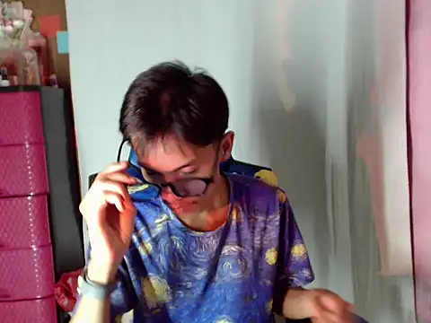 riks_tyler Pertunjukan Webcam