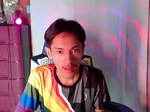 riks_tyler's Live XXX Chat