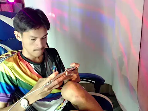 riks_tyler Pertunjukan Webcam