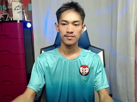 riks_tylerのウェブカメラショー