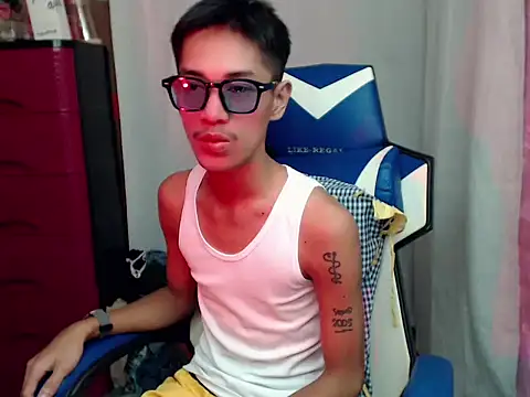 riks_tyler 在線直播表演