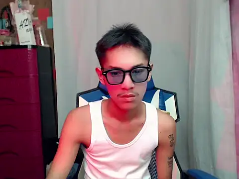 riks_tylerのウェブカメラショー