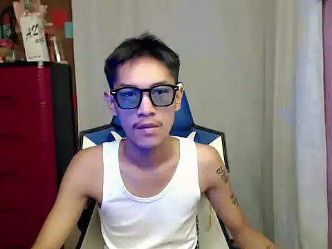 riks_tyler Show Webcam