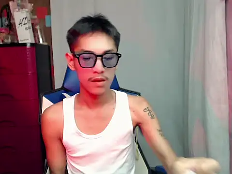 riks_tyler Show Webcam