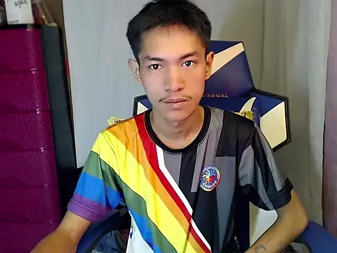riks_tyler Pertunjukan Webcam