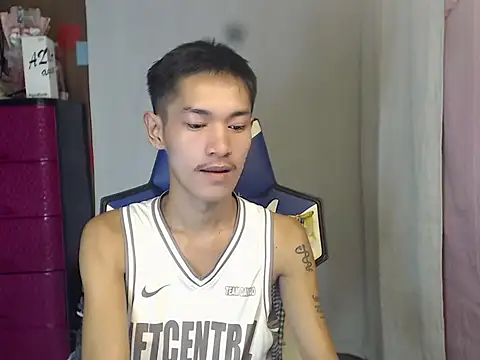 riks_tyler 网络视讯表演