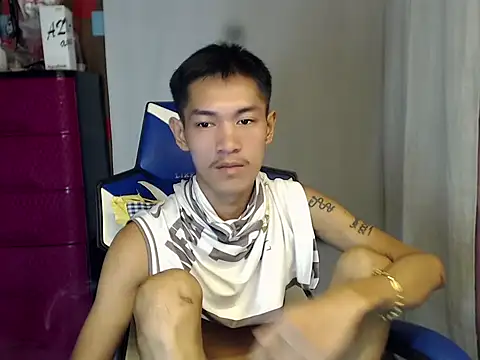 riks_tylerのウェブカメラショー