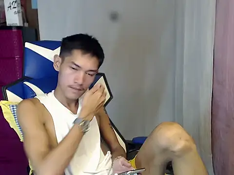 riks_tyler Pertunjukan Webcam