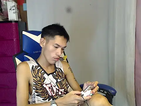 riks_tyler Pertunjukan Webcam