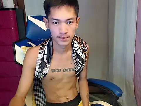 riks_tyler Pertunjukan Webcam