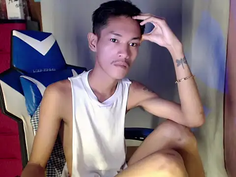 riks_tyler Pertunjukan Webcam