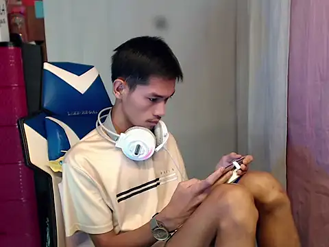 riks_tyler: вебкам-шоу