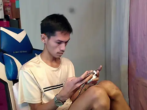 riks_tyler Pertunjukan Webcam