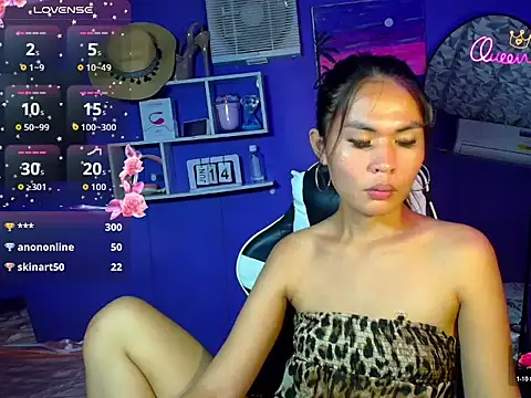 janelovers143 Show Webcam
