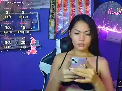 janelovers143 Show in webcam
