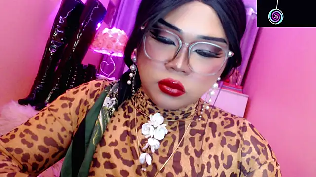 LadyHypnotist Pertunjukan Webcam