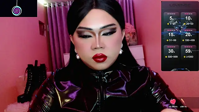 LadyHypnotist: вебкам-шоу