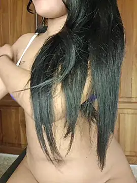 XXX chat uživo modela Jenifer_em