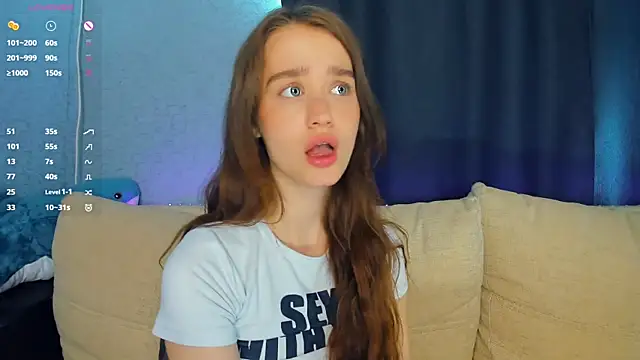 lovelyalivia's Webcam Show