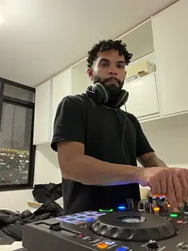 Show de Alenflix_ na webcam