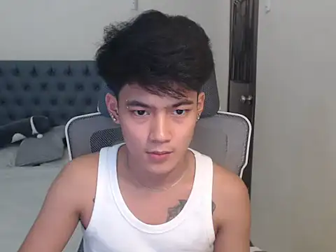 Show modela Prince_kiyoshi na web-kameri