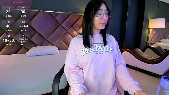 Czat XXX na żywo – Kya_Wild