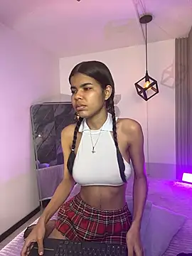 IsabellaMonet's Live XXX Chat