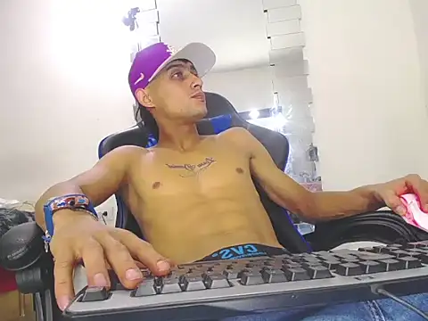 צ'אט XXX בשידור חי של Deibis22