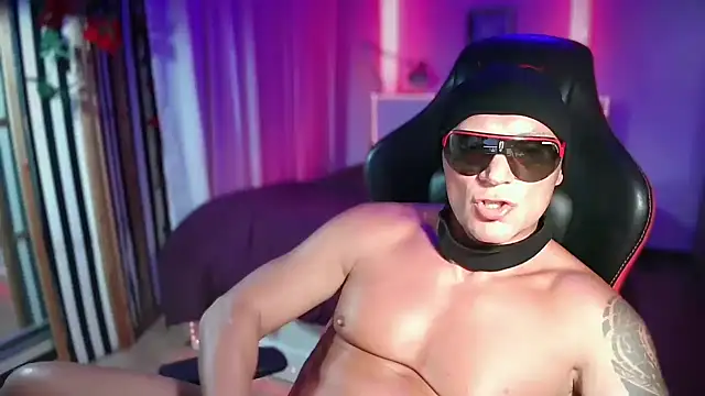 MattSteelX – Kamerová šou