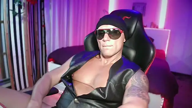 MattSteelX Pertunjukan Webcam