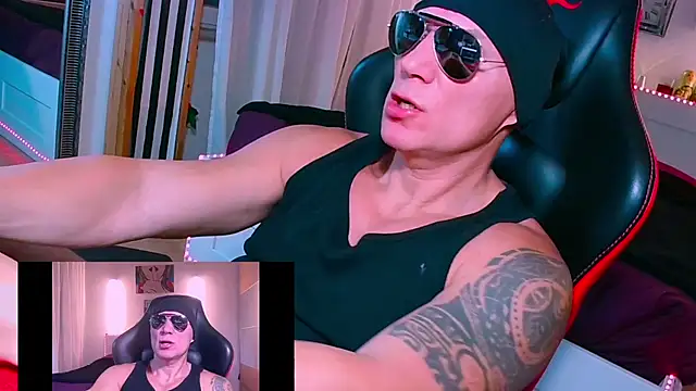 Chat XXX en directo de MattSteelX