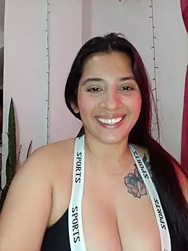 VALENTINA_ROUSE_ Chat XXX in diretta