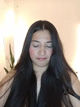 Chat XXX ao vivo de VALENTINA_ROUSE_