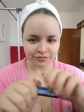 SeleneLuminari8 XXX чат на живо