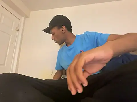 zeeeky_33deep's Webcam Show