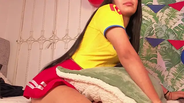 valkyria_12's Live XXX Chat