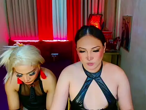 Phenomenal_Shemale Pertunjukan Webcam