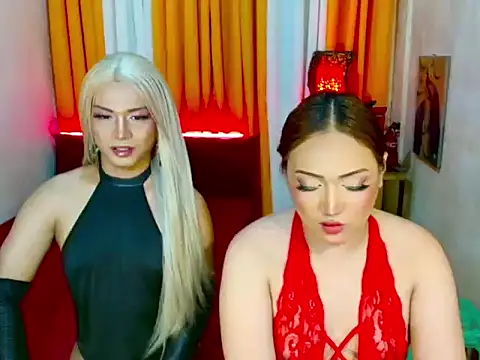 Phenomenal_Shemale Pertunjukan Webcam